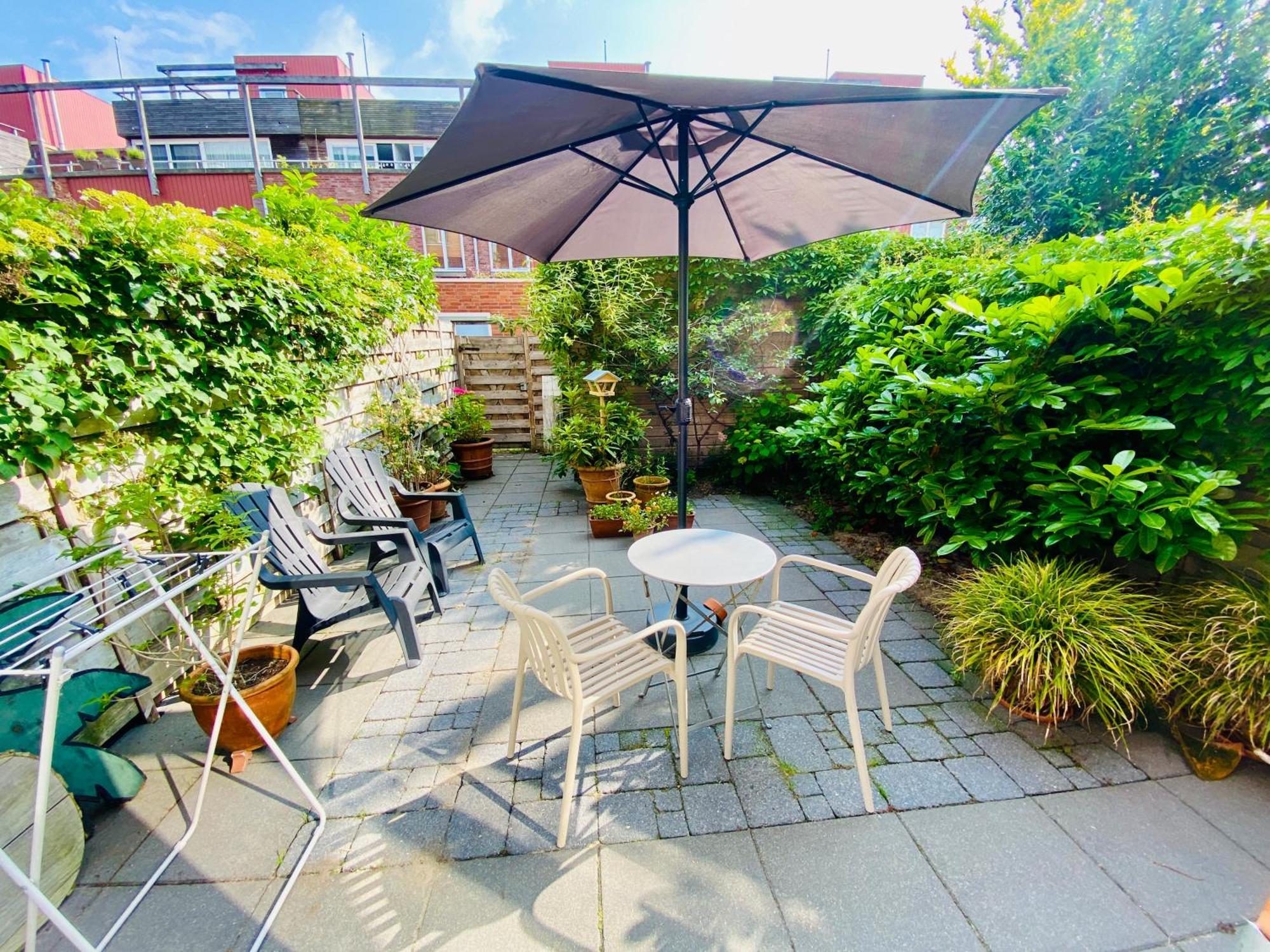Private Studio With Free Car Parking Amsterdam Ngoại thất bức ảnh